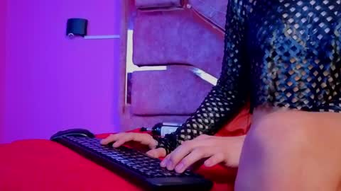 samantaa_liov online show from April 2026 08:57:02 PM
