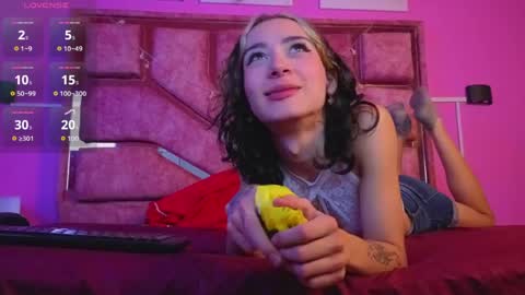 samantaa_liov online show from May 2026 07:32:02 PM