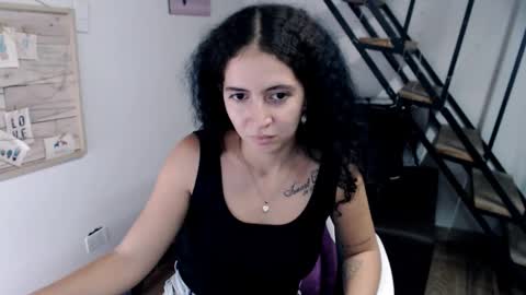 Snapshot of samantha2girl chatting on December 2025 07:09:01 PM samantha online show from December 2025 07:09:01 PM