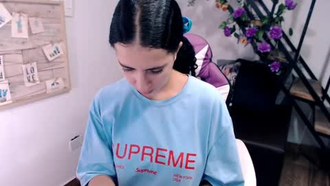 Snapshot of samantha2girl chatting on April 2026 05:50:02 PM samantha online show from April 2026 05:50:02 PM