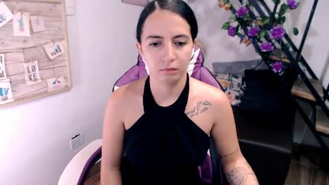 Snapshot of samantha2girl chatting on April 2026 08:12:02 PM samantha online show from April 2026 08:12:02 PM