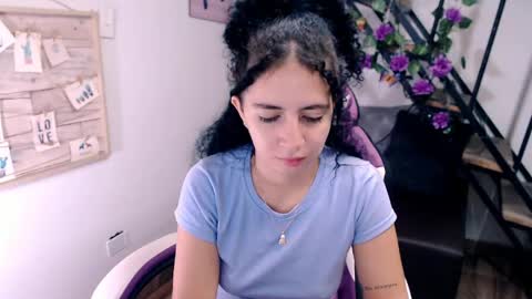 Snapshot of samantha2girl chatting on May 2026 03:07:02 PM samantha online show from May 2026 03:07:02 PM