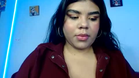 samantha_890 online show from May 2026 10:51:01 PM
