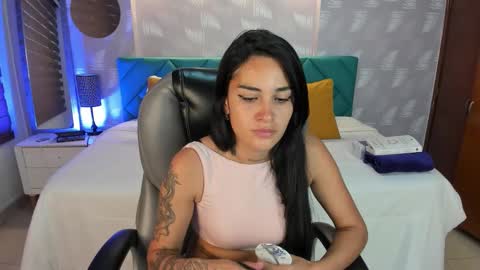 natalia online show from September 2025 12:54:01 PM