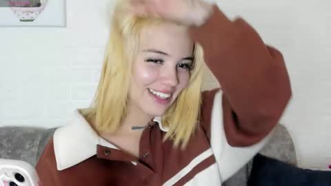 Snapshot of samantha_browwnn chatting on January 2025 10:28:02 PM samantha_browwnn online show from January 2025 10:28:02 PM