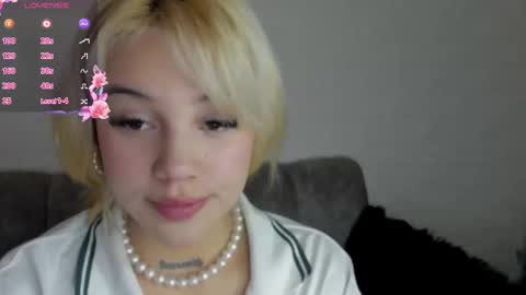 Snapshot of samantha_browwnn chatting on February 2025 08:26:01 PM samantha_browwnn online show from February 2025 08:26:01 PM