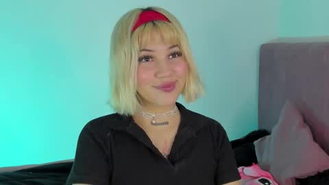 samantha_browwnn online show from November 2025 11:29:01 PM