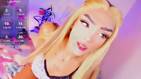 Snapshot of samantha_duke66 chatting on December 2024 01:43:01 AM samantha_duke66 online show from December 2024 01:43:01 AM