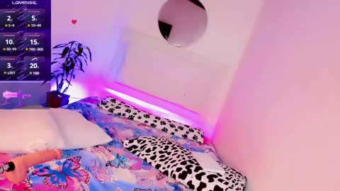 Snapshot of samantha_duke66 chatting on December 2024 10:56:02 AM samantha_duke66 online show from December 2024 10:56:02 AM