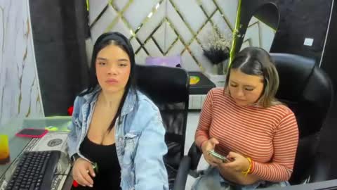 Ashley Giseth Arenas Molina online show from July 2026 01:37:01 PM