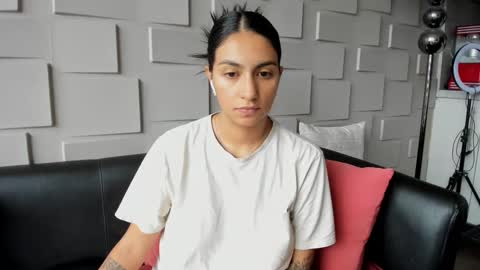 Samantha online show from February 2025 04:47:01 PM