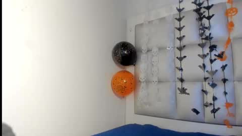 Snapshot of samantha_js_ chatting on October 2025 07:35:02 PM samantha_js_ online show from October 2025 07:35:02 PM