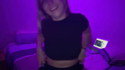 Samantha Rooms online show from February 2026 01:21:02 AM