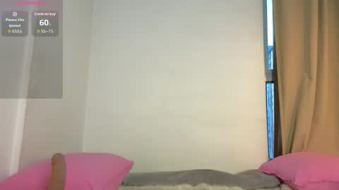 Snapshot of samantha_ros1 chatting on May 2026 12:09:02 PM Samantha Ros online show from May 2026 12:09:02 PM