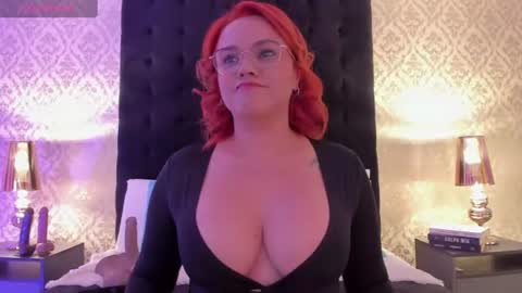 Snapshot of samantha_rougge chatting on July 2026 08:01:02 PM samantha_rougge online show from July 2026 08:01:02 PM