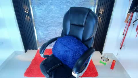 Samantha online show from February 2025 02:22:02 PM