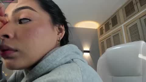  Samanthaa online show from November 2025 11:31:01 AM