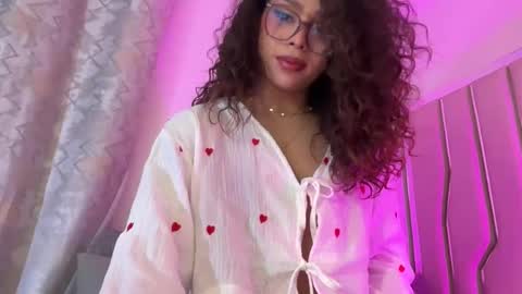 Samantha Bernardo online show from March 2026 04:16:01 AM