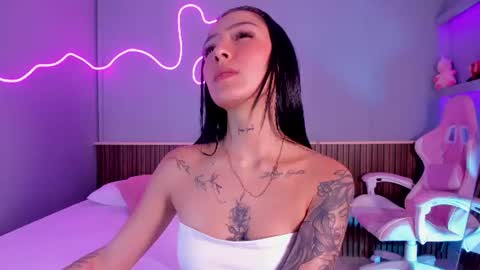 samanthafoxy_ online show from July 2026 03:32:01 AM
