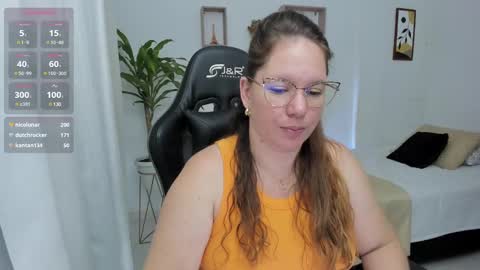 Snapshot of samanthaleon chatting on December 2024 08:34:02 AM Samantha samy online show from December 2024 08:34:02 AM