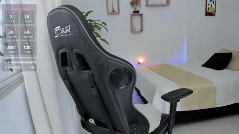 Snapshot of samanthaleon chatting on December 2024 07:07:01 PM Samantha samy online show from December 2024 07:07:01 PM