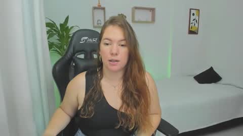 Snapshot of samanthaleon chatting on February 2025 11:13:02 PM Samantha samy online show from February 2025 11:13:02 PM