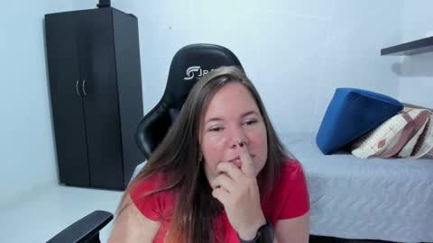 Snapshot of samanthaleon chatting on October 2025 12:41:01 AM Samantha samy online show from October 2025 12:41:01 AM