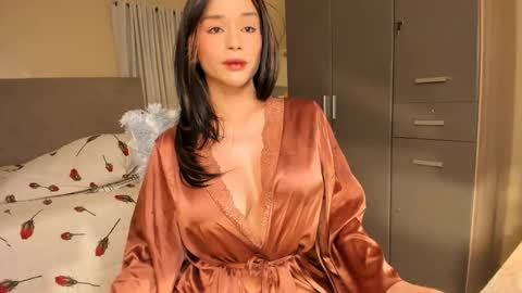 Samantha Perth online show from March 2026 02:33:02 AM