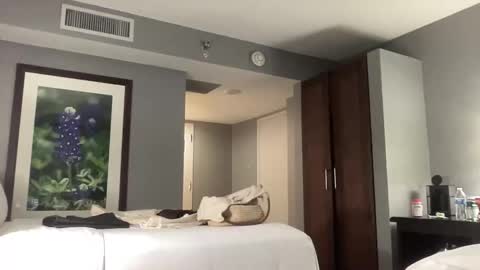 samanthatsx online show from November 2025 02:32:02 AM