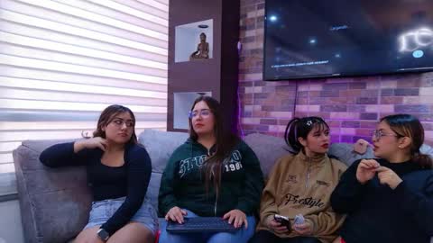 samara_as online show from May 2026 08:05:01 PM