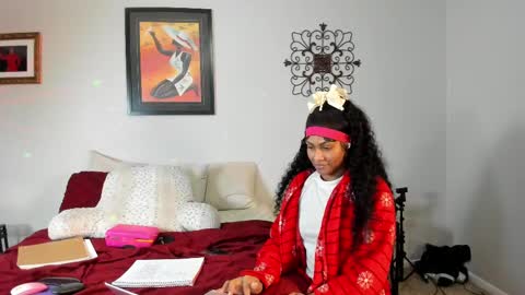 Yaya online show from February 2025 02:01:01 AM