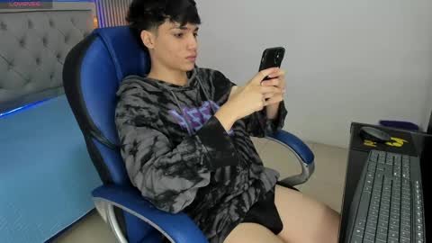 Sam online show from May 2026 01:16:02 PM