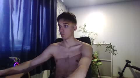 multitooman online show from November 2025 08:46:02 AM