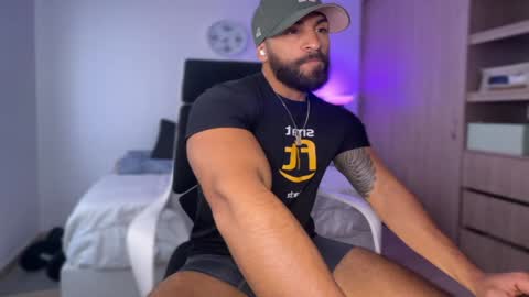 Sam Dornan online show from February 2025 09:29:01 PM