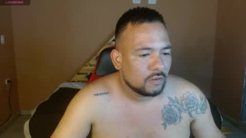 Snapshot of samdread chatting on February 2026 11:33:02 PM SAM DREAD online show from February 2026 11:33:02 PM