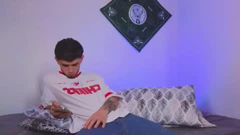 Snapshot of samevansx chatting on September 2025 05:25:01 PM samevansx online show from September 2025 05:25:01 PM