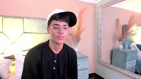 Samfrrost online show from July 2026 07:49:01 PM