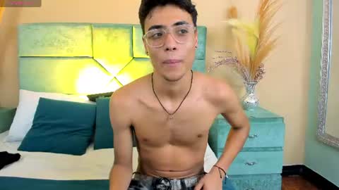 Samfrrost online show from July 2026 08:55:01 PM