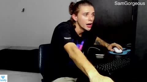 Snapshot of samgorgeous chatting on February 2025 01:22:01 PM Fansly - Top4fans online show from February 2025 01:22:01 PM