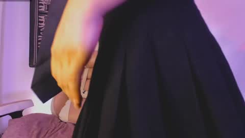 Snapshot of samii_monroe chatting on December 2024 12:08:01 AM Sam online show from December 2024 12:08:01 AM