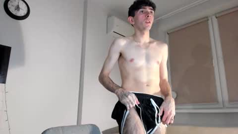 Snapshot of samiliken chatting on February 2026 04:10:02 PM Sam online show from February 2026 04:10:02 PM