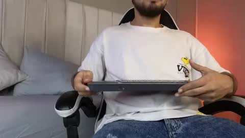 Samir online show from April 2026 12:43:01 PM