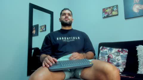 samir_hazard online show from January 2025 10:46:02 PM