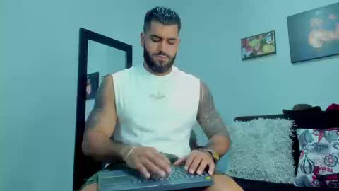 samir_hazard online show from September 2025 08:45:01 PM