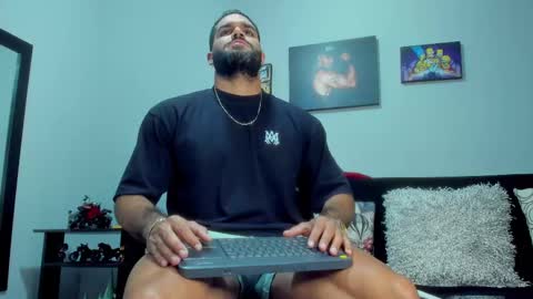 samir_hazard online show from September 2025 08:12:02 PM