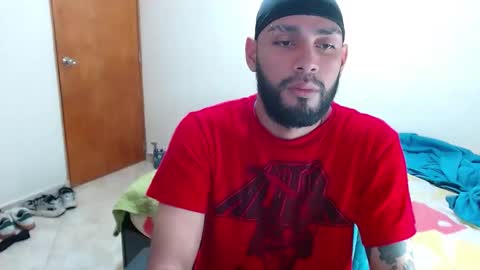 samir_music_ online show from October 2025 07:14:02 PM