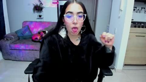 SARA online show from May 2026 11:12:02 PM