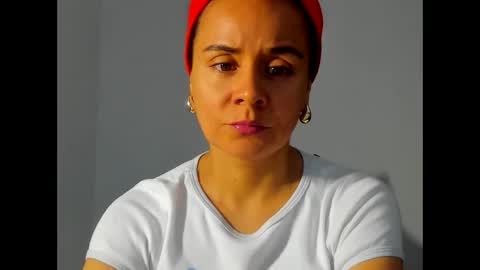 sam online show from September 2025 08:08:02 PM