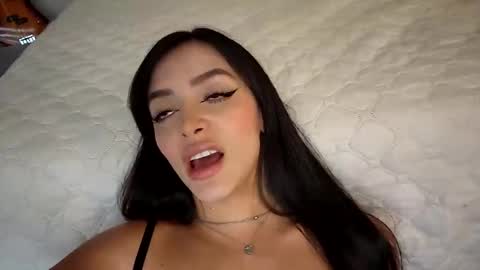 Snapshot of sammarastone chatting on December 2024 04:15:01 PM Maria online show from December 2024 04:15:01 PM