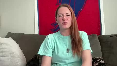 Playful Sammie online show from April 2026 07:44:01 PM